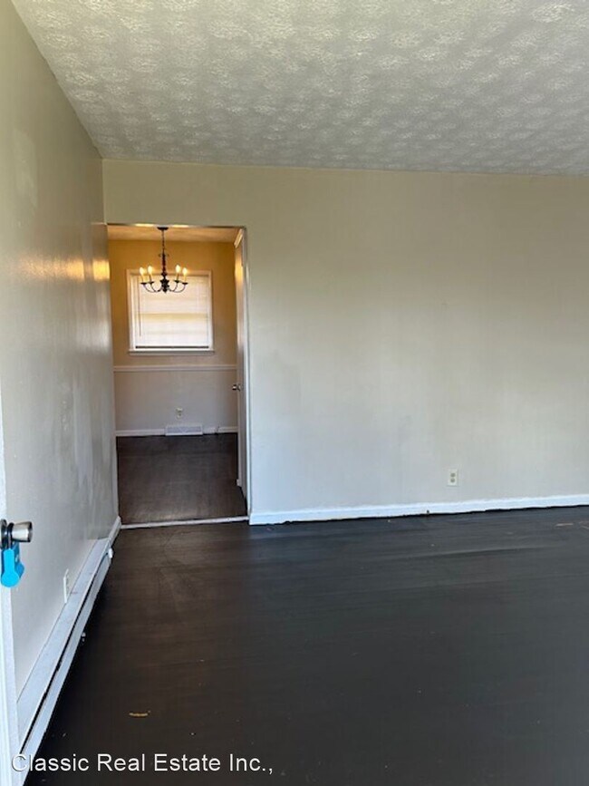 Building Photo - 3 br, 1 bath House - 1740 Costigan Drive