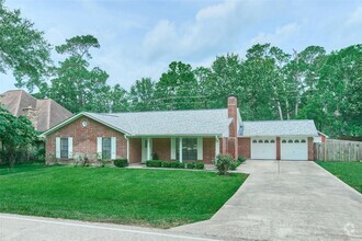 Building Photo - 26611 Oak Hill Dr