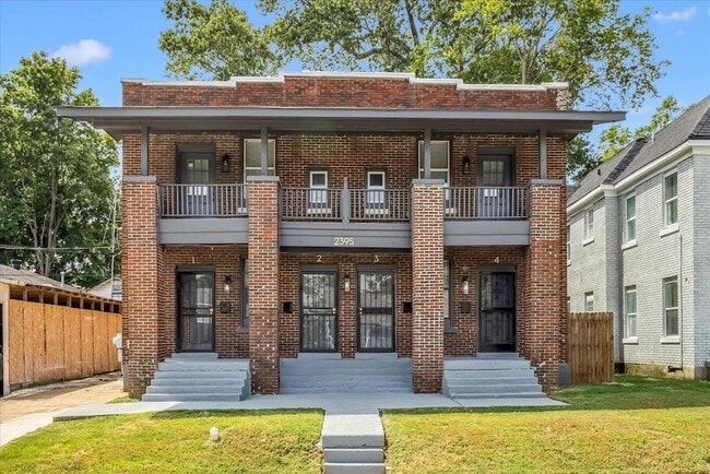 Photo - 2395 Forest Ave House