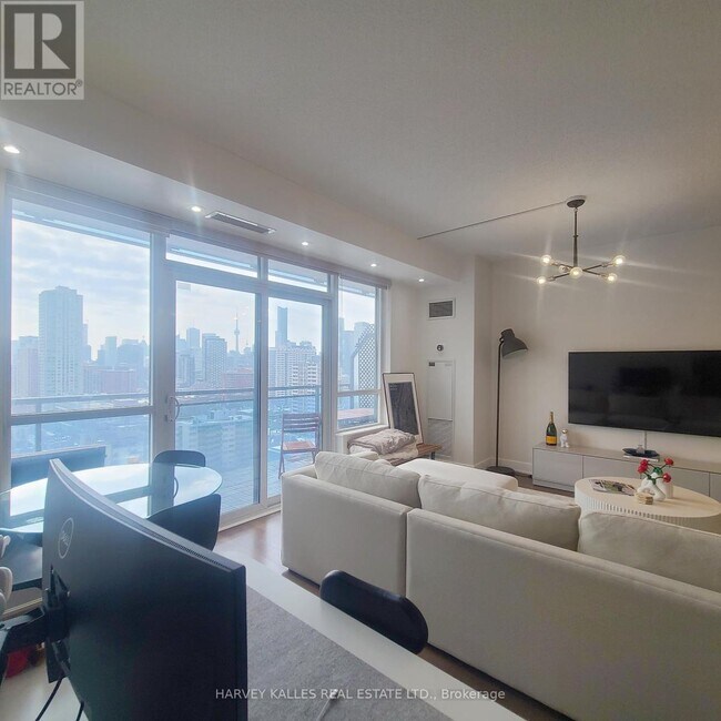 Photo du bâtiment - 28 Linden St