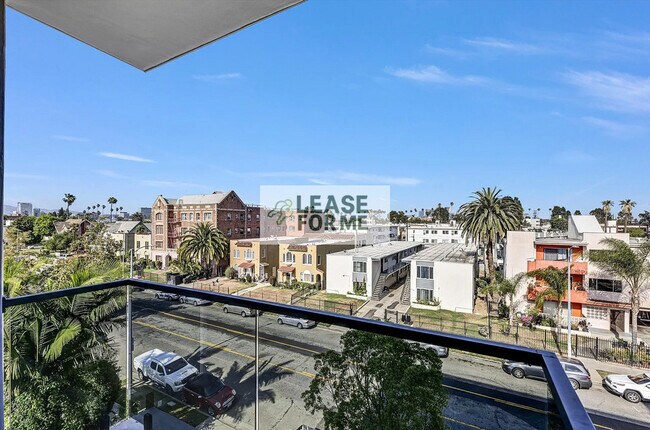 Foto del edificio - 1538 S Wilton Pl