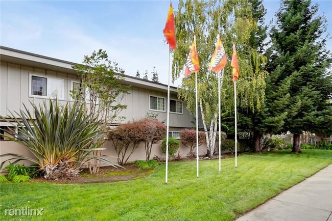 Building Photo - 25455 Whitman St
