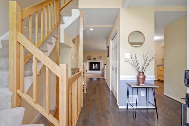 Building Photo - 12516 Fanleaf Ct