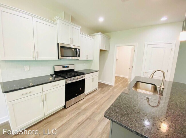 Foto del edificio - 3 br, 2 bath House - 377 Station Parkway