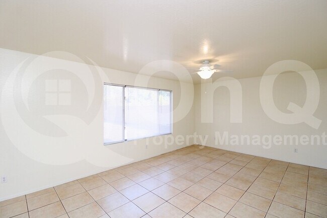 Building Photo - 13518 W Berridge Ln