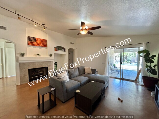 Foto del edificio - 2675 W Desert Bluffs Ct