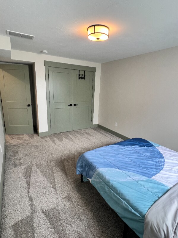 Foto del edificio - 420 W 18th St