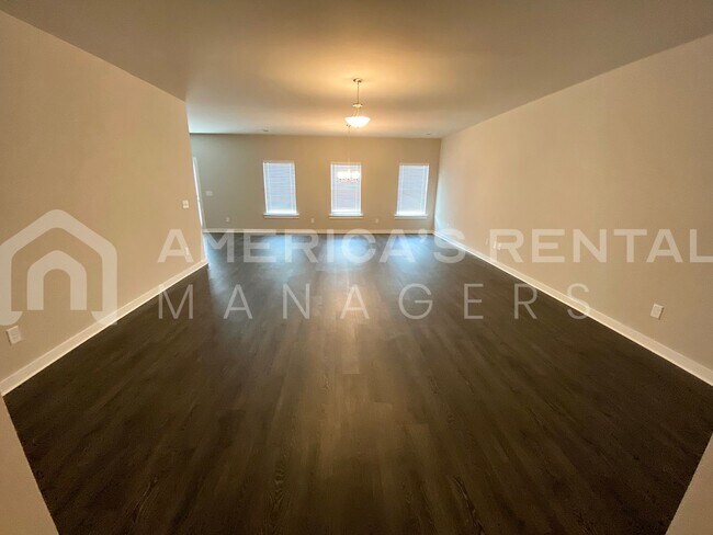 Foto del edificio - Great Home for Rent in Jasper, AL!  SIGN A...