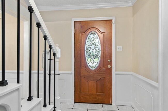 Foto del edificio - 8227 Bo Jack Dr