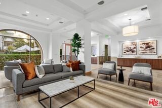 Foto del edificio - 1040 Glendon Ave