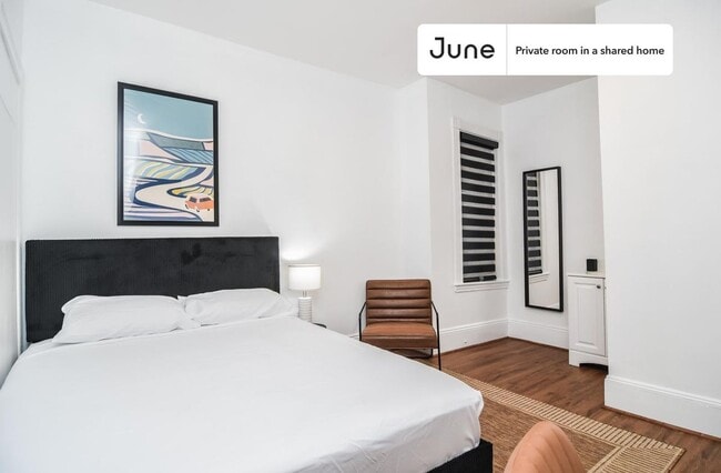Building Photo - Room in Shared 7 bed/2 bath home in Allston
