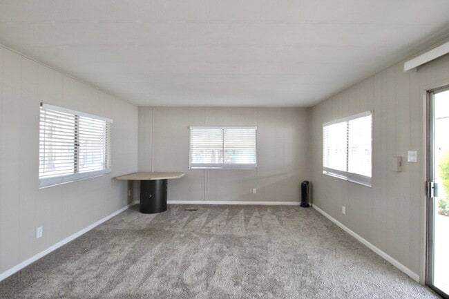 Building Photo - 303 S Recker Rd