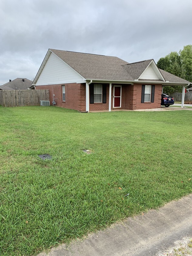 671 Mitchell Ave, Guntown, MS 38849 House Rental in Guntown, MS