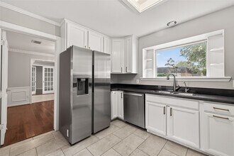 Building Photo - 707 Montclair Blvd
