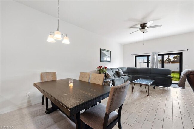 Foto del edificio - 3421 SW 8th Pl
