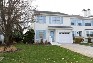 Building Photo - 12 Gull Cove