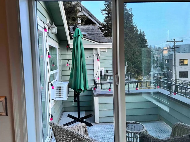 Photo - 1802 Franklin Ave E Townhome