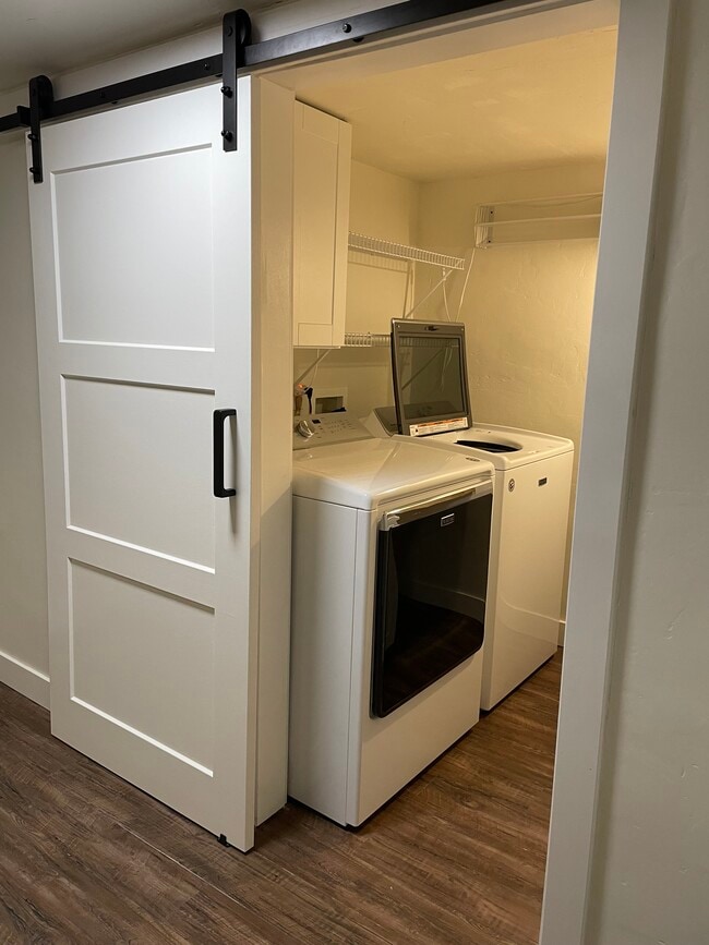 Foto del edificio - 539 SE Edgewater Ln