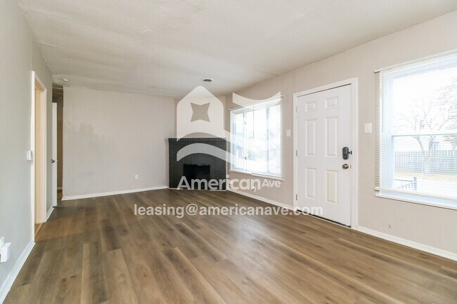 Building Photo - 6575 Julian Ave