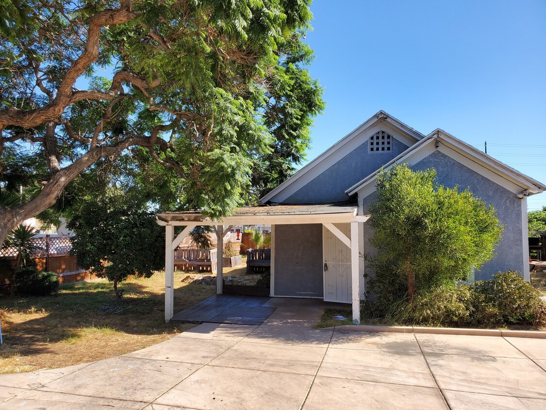 Primary Photo - 2959-2963 J Street