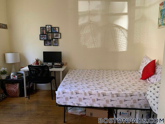 Foto del edificio - 32 Queensberry St