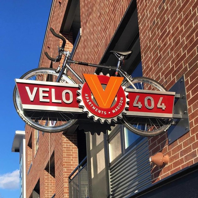 Building Photo - Velo 404