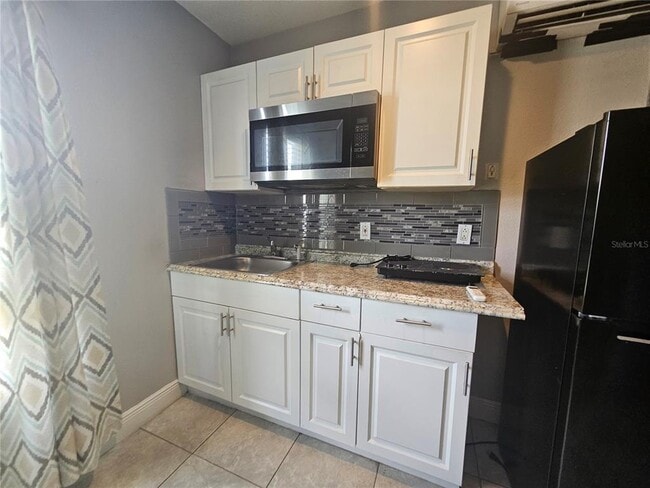 Building Photo - 6907 Von Bampus Dr
