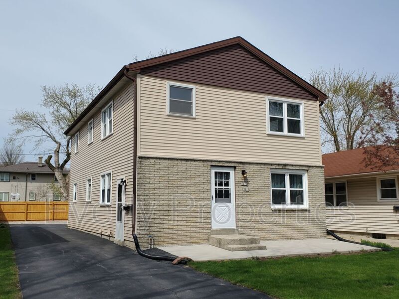 Primary Photo - 5017 N 126th St