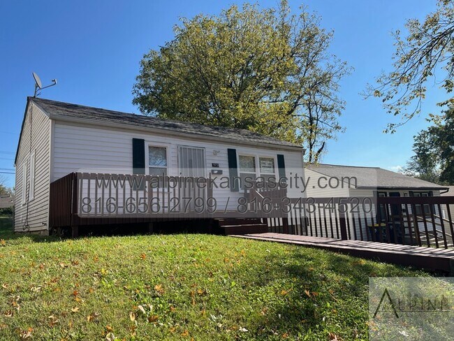 Foto del edificio - Section 8 OK! Garage!