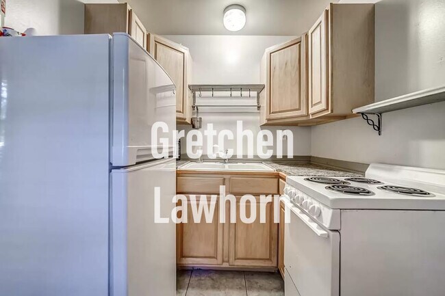 Efficient kitchen - 134 Greenville St