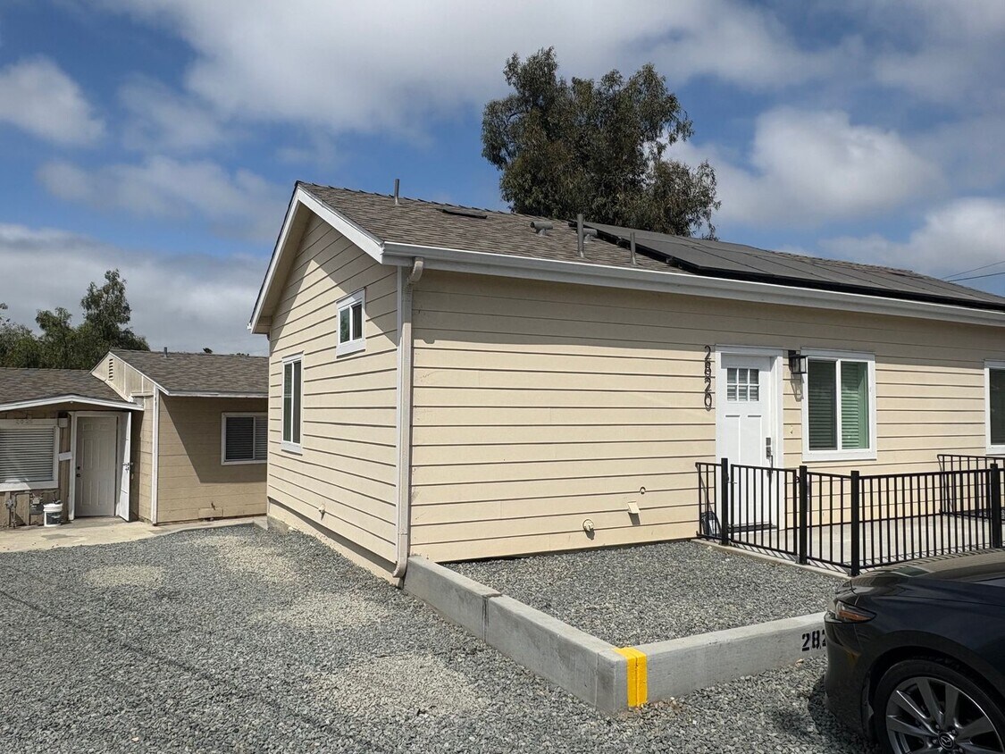 Foto principal - Light and Bright 2 Bed 1 Ba Close to Sweet...