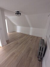 Building Photo - 262 Rich Ave