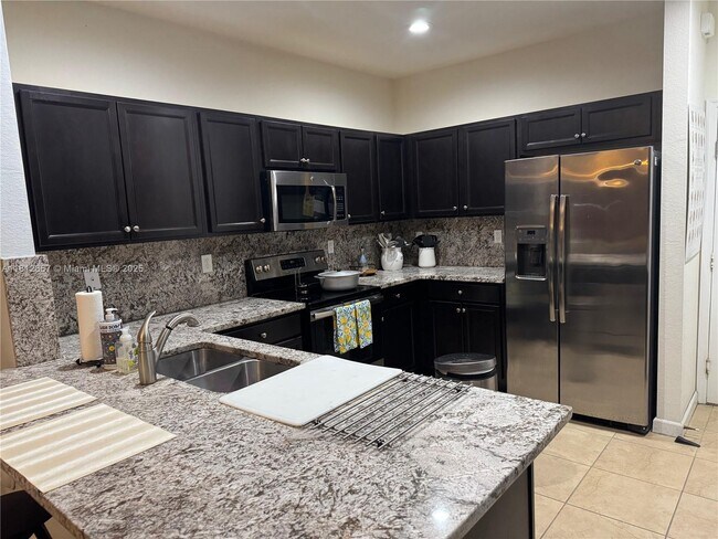 Foto del edificio - 455 SE 34th Terrace