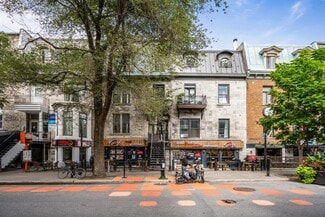 Building Photo - 1711 Saint Denis St