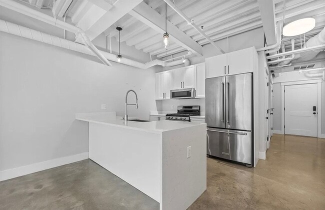 Foto del edificio - 305 Webster Ave