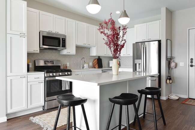 Our kitchen islands steal the spotlight at The Hallon luxury apartments in Hopkins, MN - The Hallon Luxury Apartments