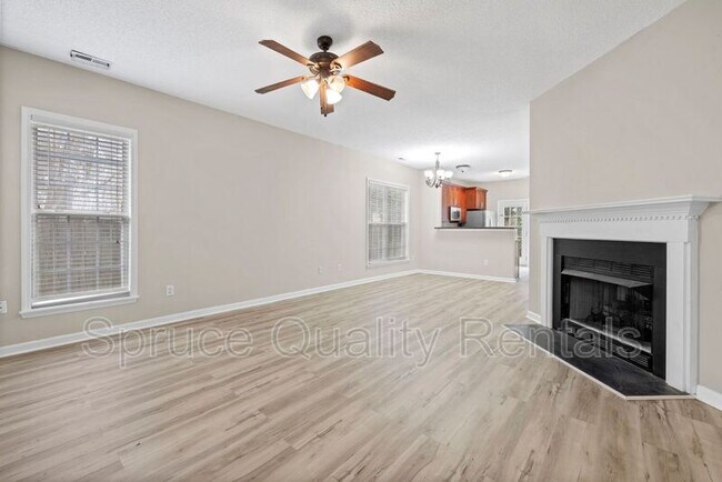 Building Photo - 103 Litton St