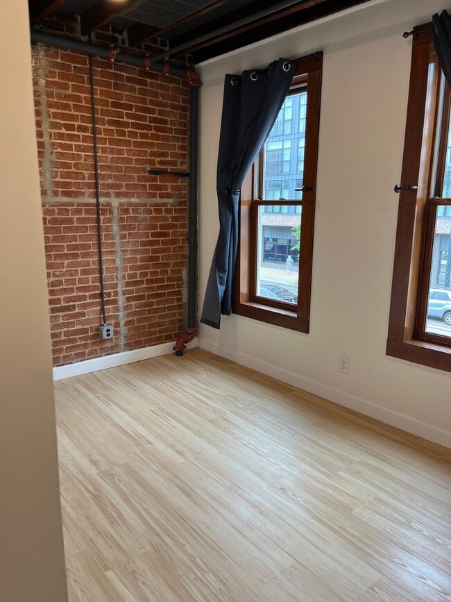 Photo - 1418 Maryland Ave NE Apartment