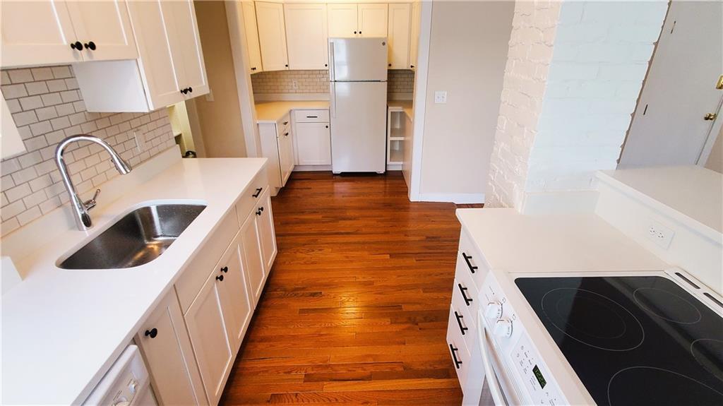 Foto principal - 14 Brinley St