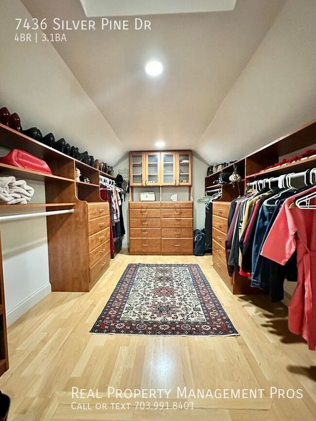 Building Photo - 7436 Silver Pine Dr