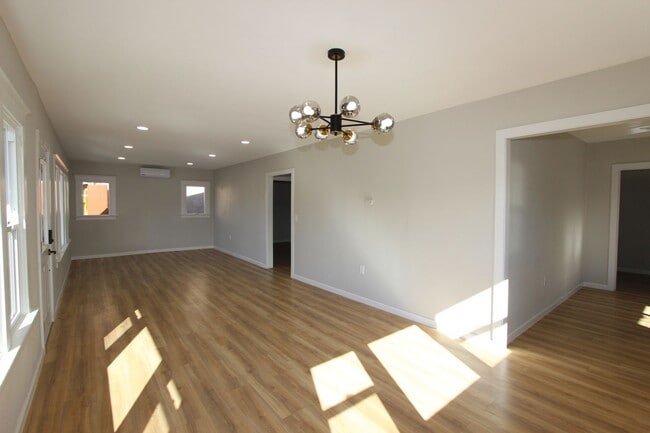 Foto del edificio - 251 S 36th St