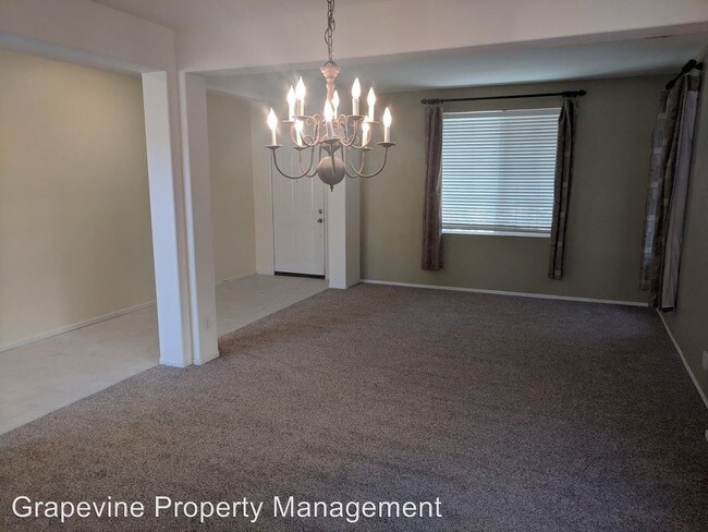 Foto del edificio - 32394 Orange Blossom Dr