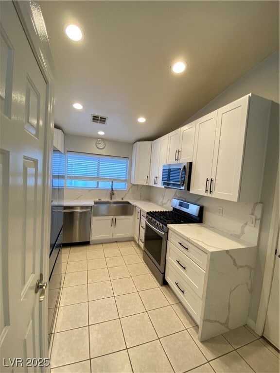 Foto del edificio - 808 Binbrook Dr