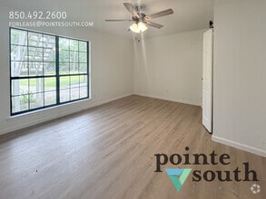 Building Photo - 10080 Bay Haven Dr