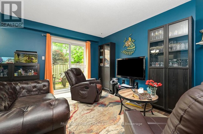Building Photo - 2092 Orient Park Dr