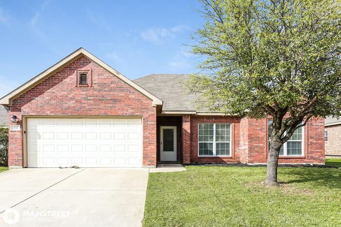 Foto principal - 272 Edison Ln, Crowley, TX 76036