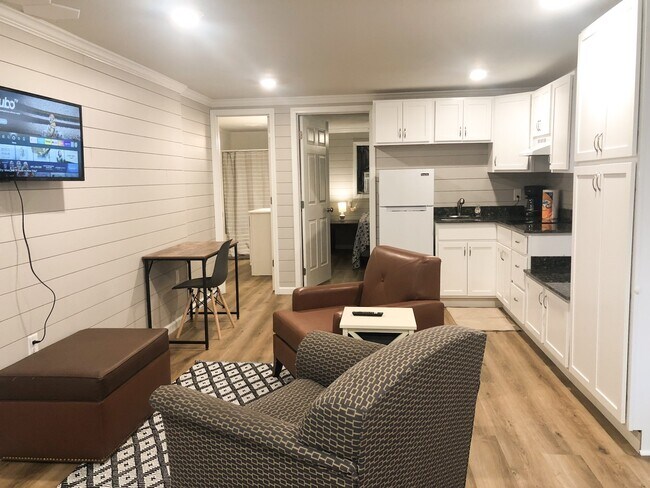 Foto del edificio - 1314 Golf Links Rd