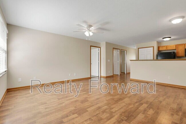 Foto del edificio - 4038 Elm Creek Dr