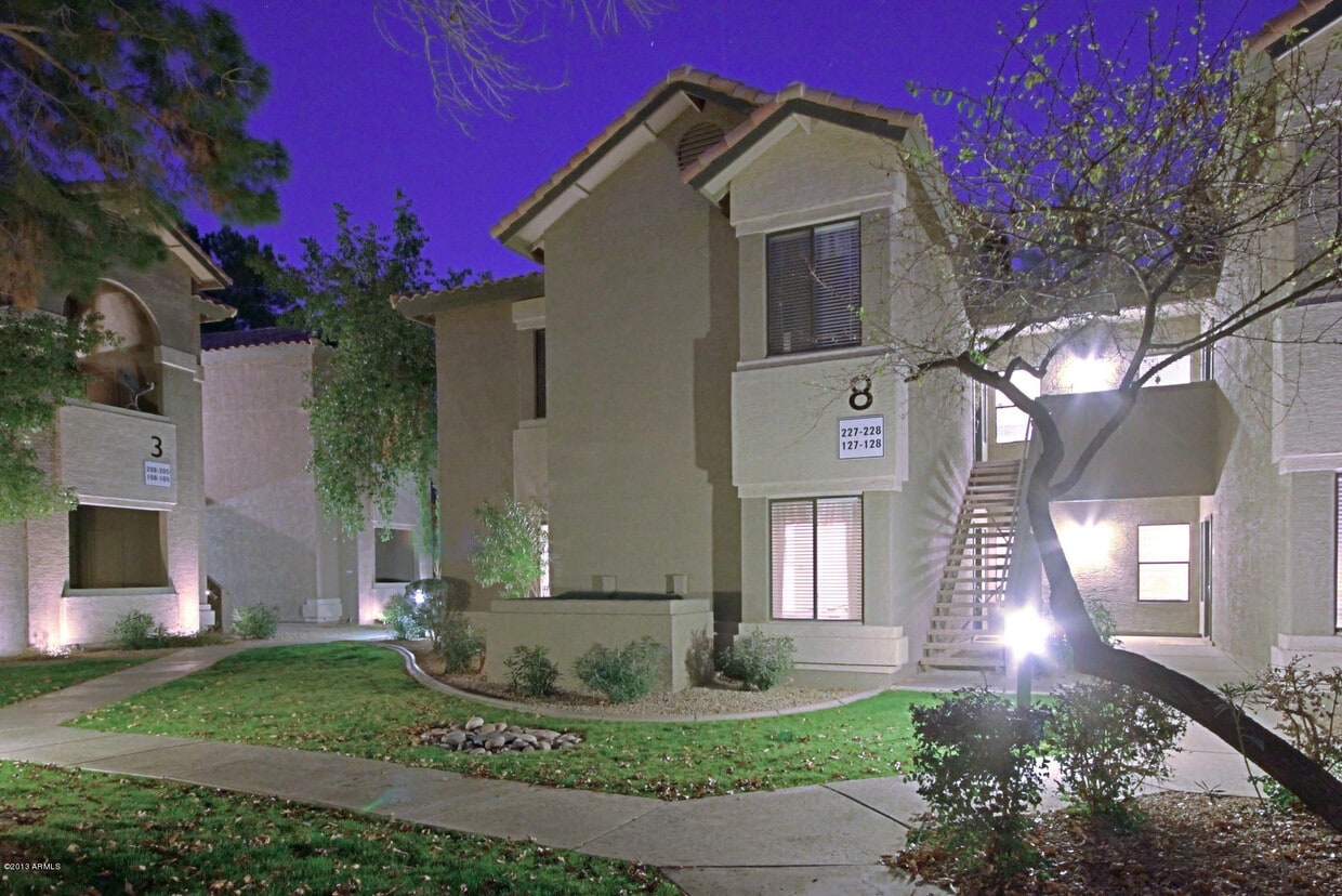 9600-n-96th-st-unit-127-scottsdale-az-85258-room-for-rent-in
