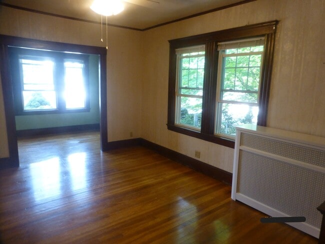living room & study - 43 Goethe St